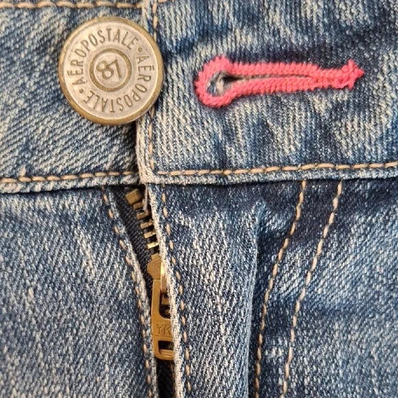 Aeropostale Distressed Blue Denim Shorts - Picture 4 of 16